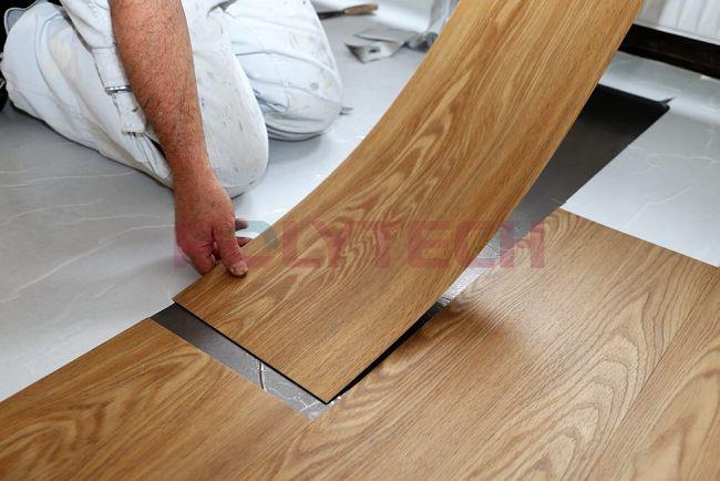 3.pvc flooring sheet making machine(001)